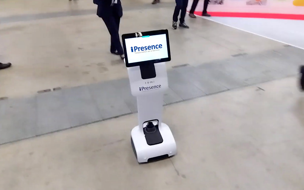 temiが展示会場にある様子